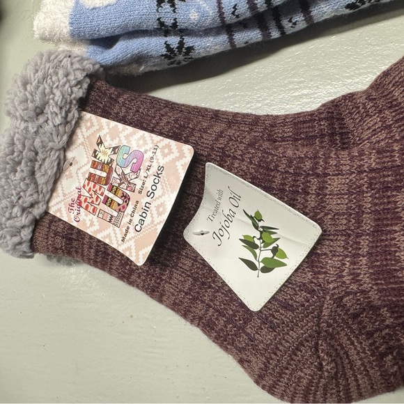 Variety of Socks Brand NEW - Picture 2 of 10